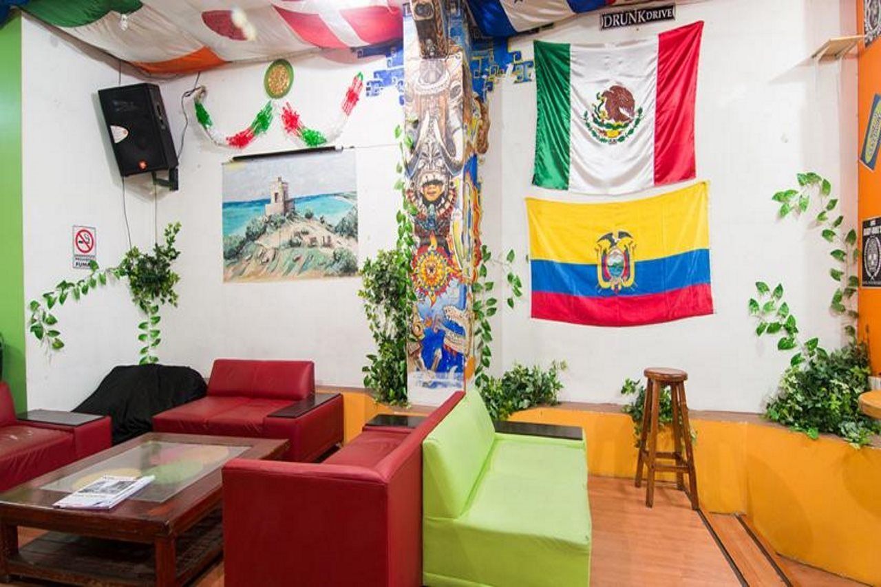 Hostel Amigo *